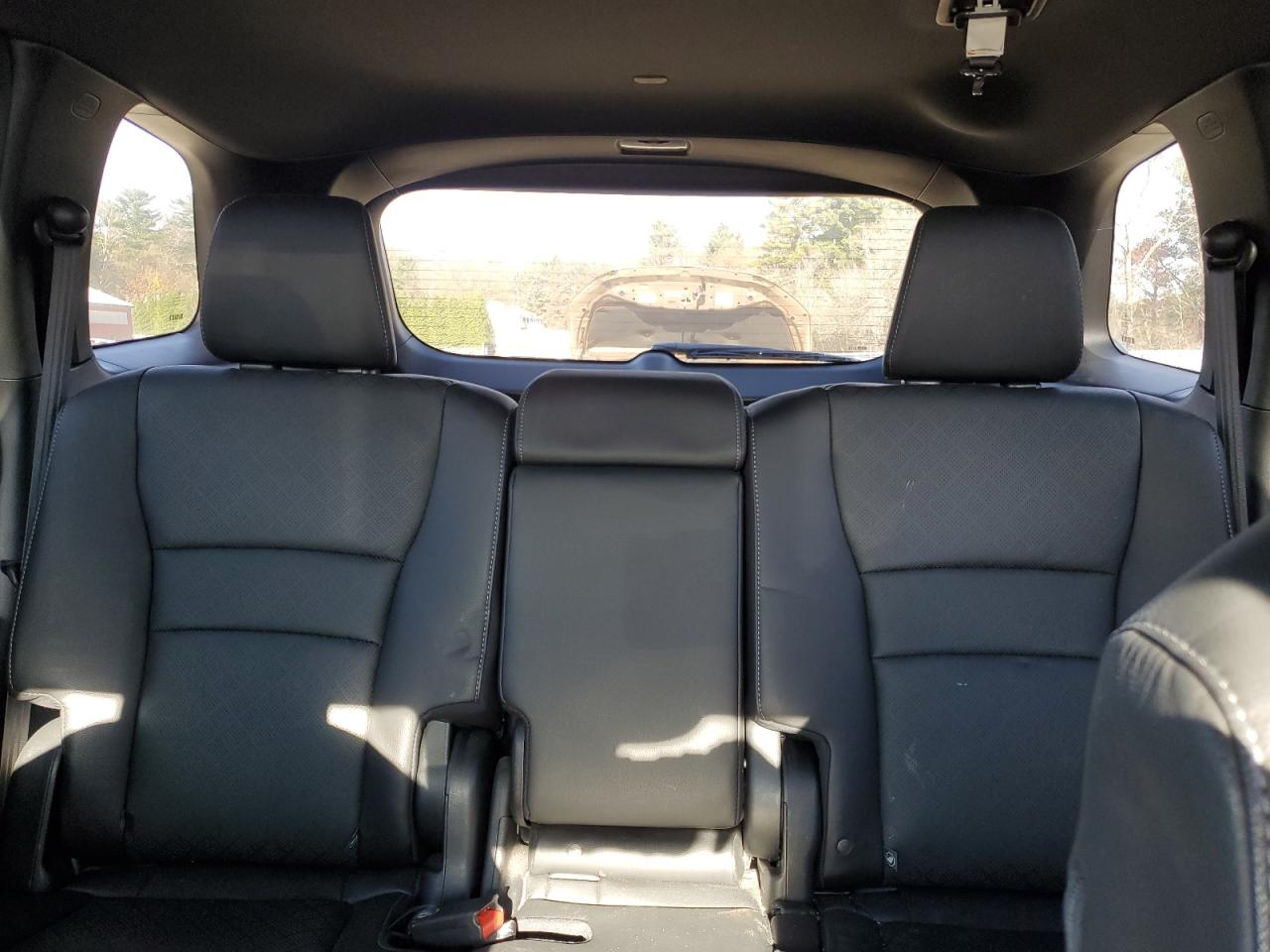 2019 Honda Passport Touring VIN: 5FNYF8H98KB025333 Lot: 93186135