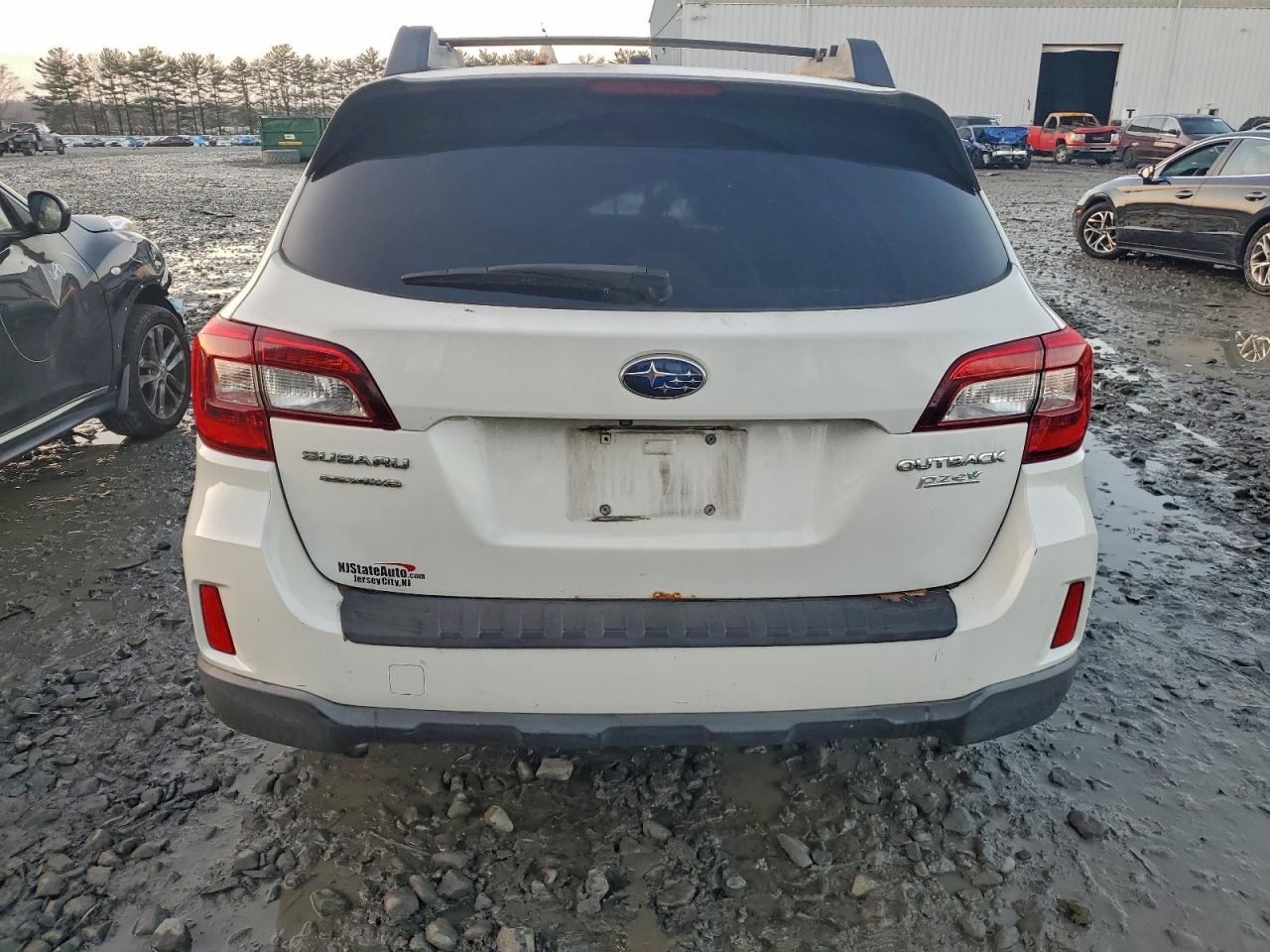 2015 Subaru Outback 2.5I Limited VIN: 4S4BSALC5F3243868 Lot: 94733565