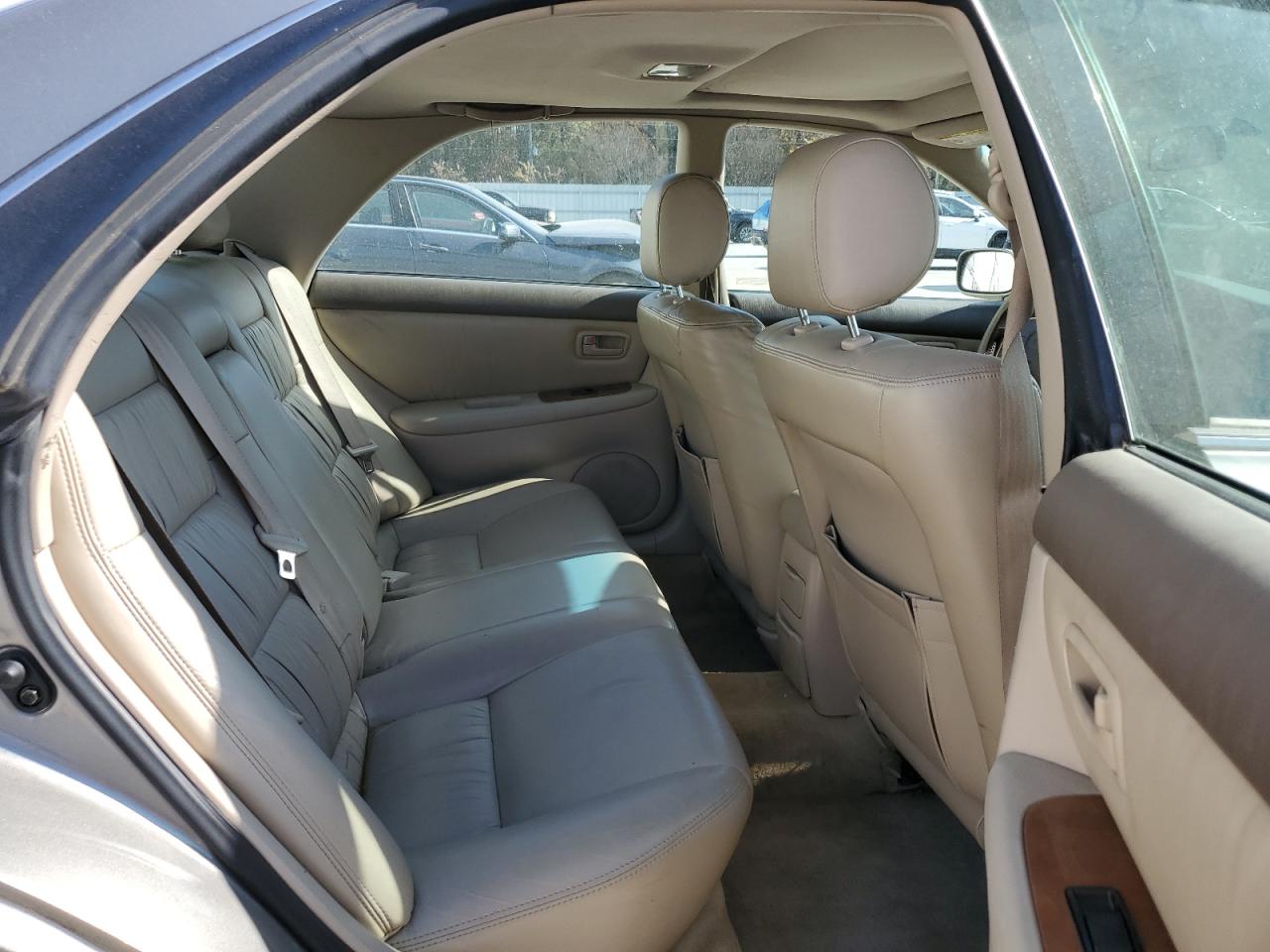 1998 Lexus Es 300 VIN: JT8BF28G4W5048969 Lot: 92940155