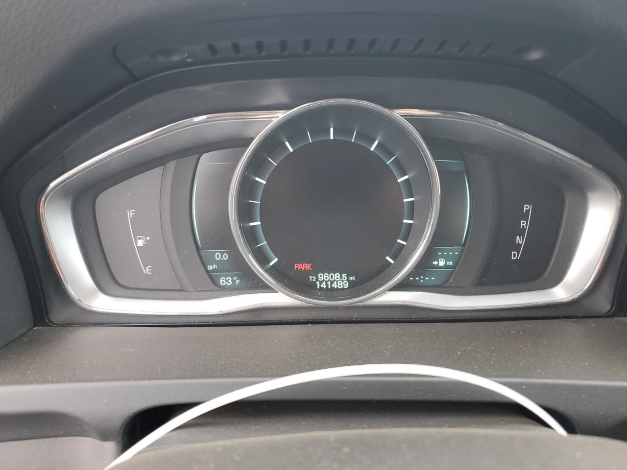 2015 Volvo S60 Premier VIN: YV126MFB0F2307490 Lot: 92724955