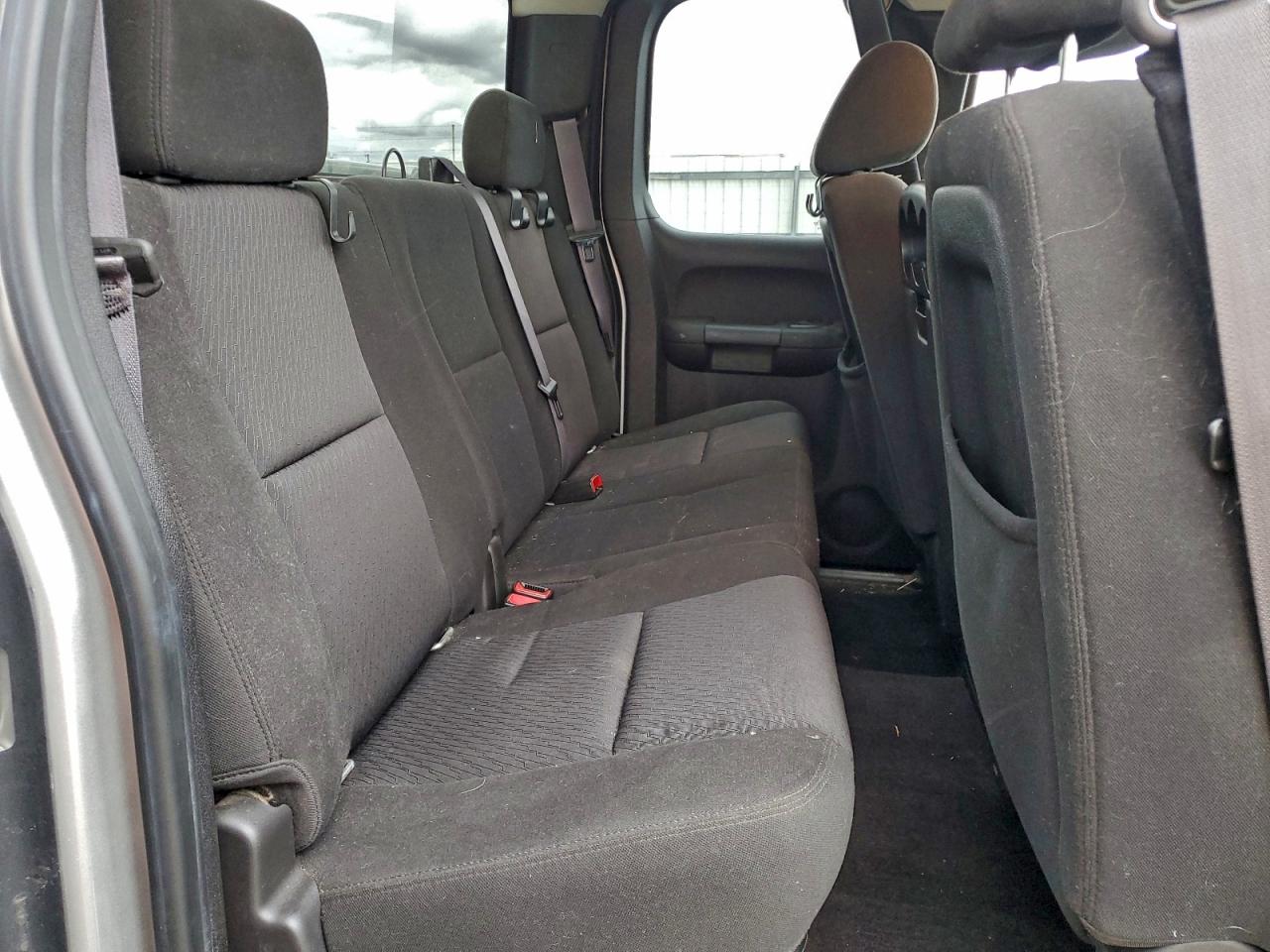 2011 Chevrolet Silverado C1500 Lt VIN: 1GCRCSE02BZ207121 Lot: 93911765