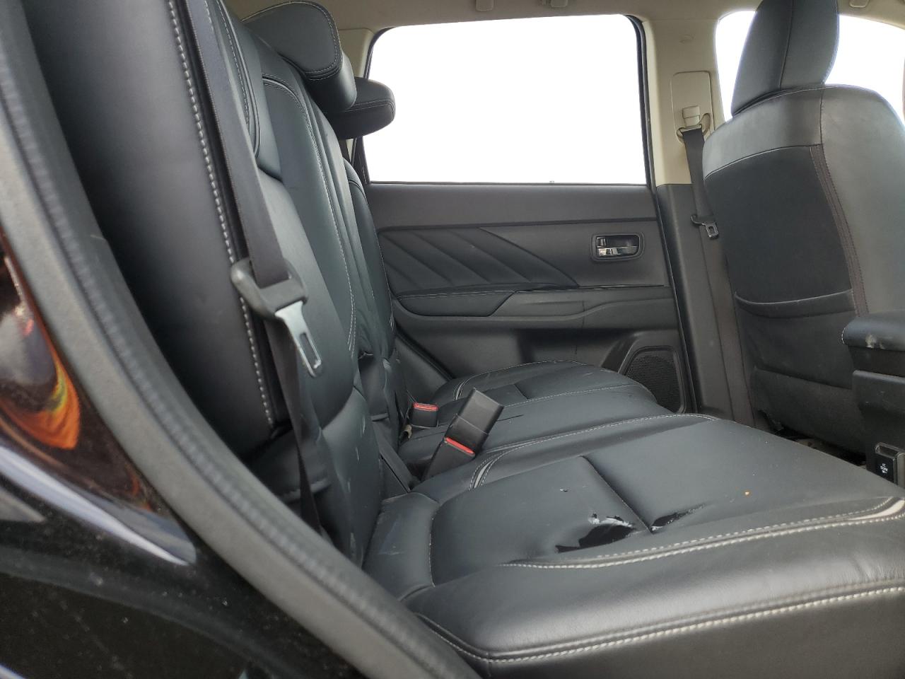 2018 Mitsubishi Outlander Se VIN: JA4J24A55JZ028674 Lot: 90857065