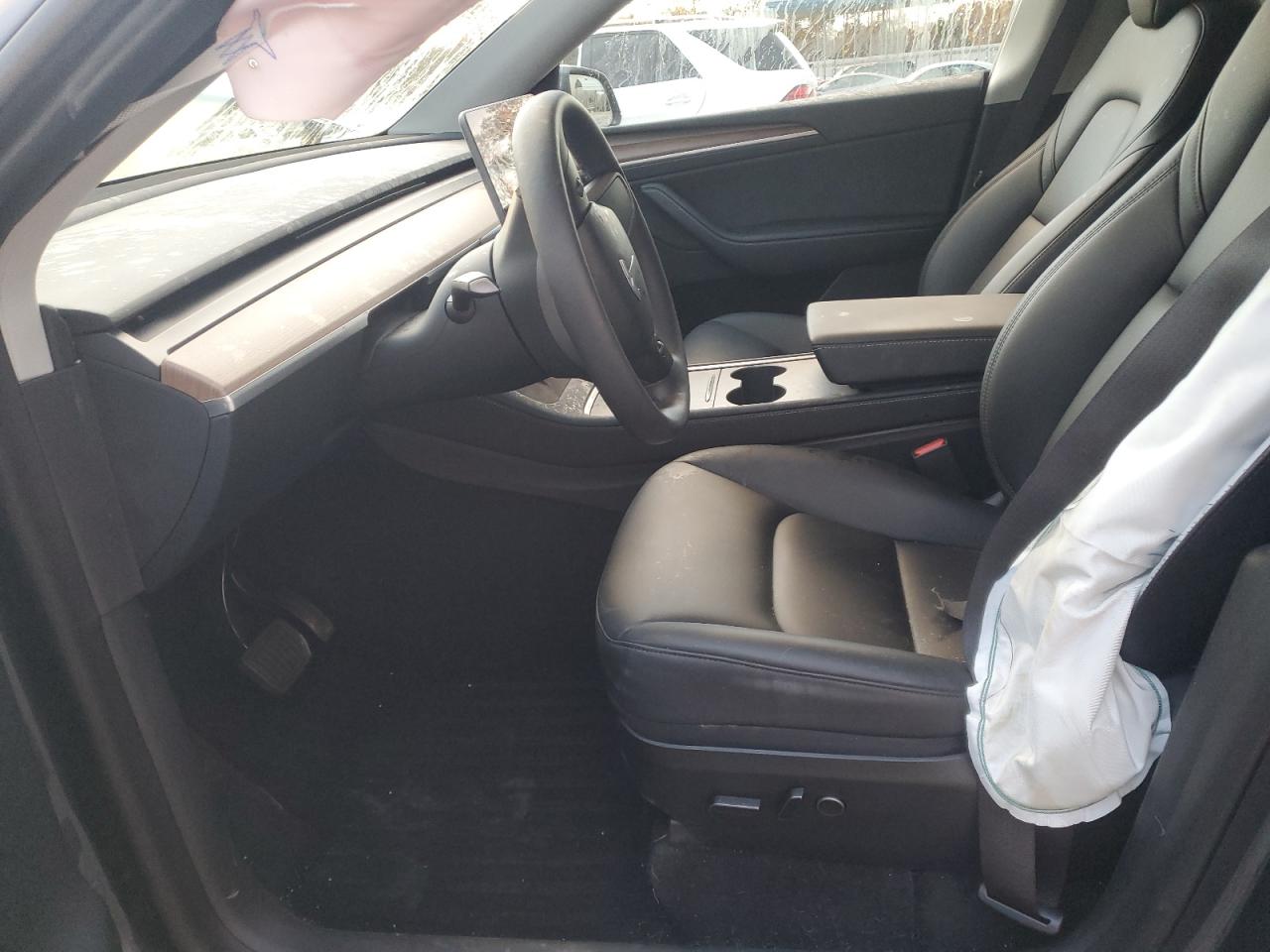 2023 Tesla Model Y VIN: 7SAYGDEE5PA105915 Lot: 91557295