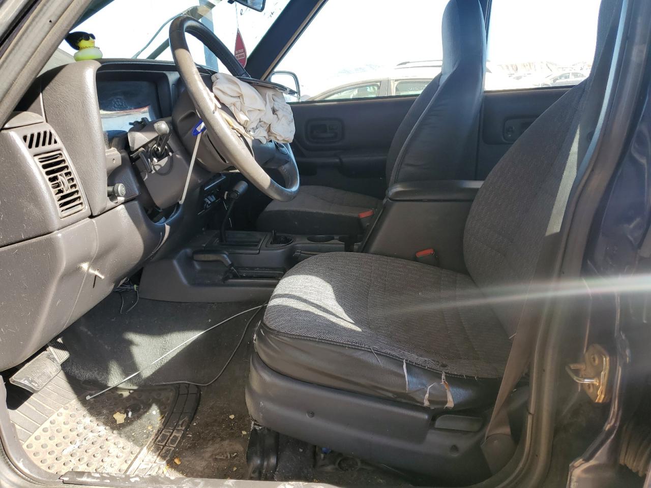 1999 Jeep Cherokee Sport VIN: 1J4FF68S7XL634166 Lot: 91945095