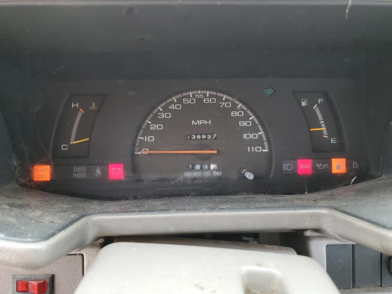 1994 Isuzu Conventional Short Bed VIN: JAACL11L4R7206453 Lot: 91276215