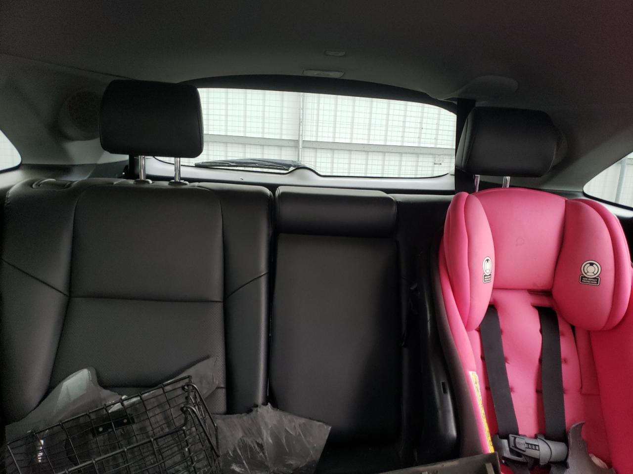 2018 Acura Rdx Technology VIN: 5J8TB3H5XJL015213 Lot: 92947165