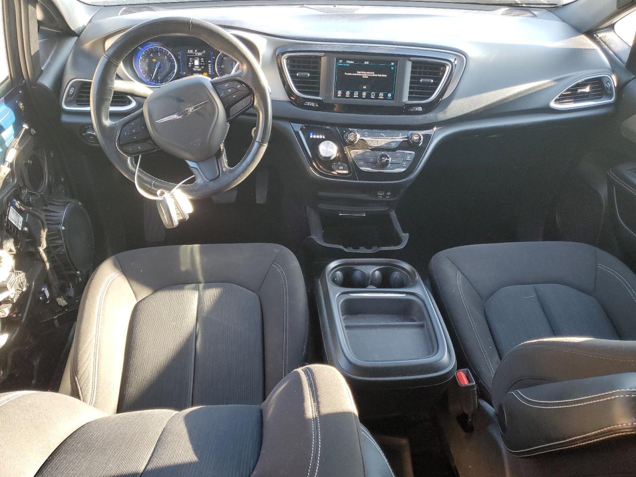 2020 Chrysler Pacifica Touring VIN: 2C4RC1FGXLR233113 Lot: 93093925