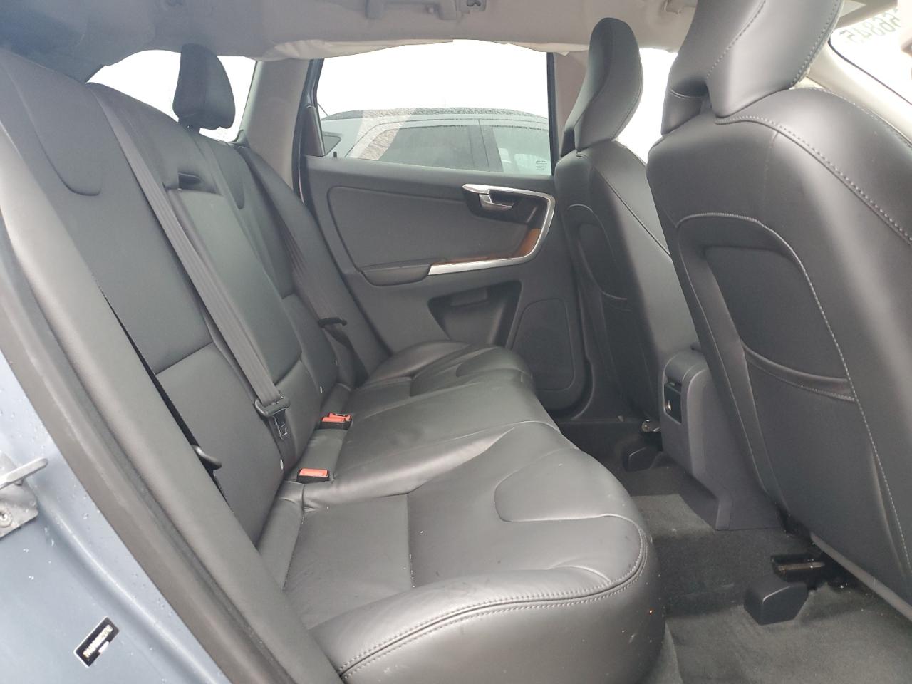 2017 Volvo Xc60 T5 Inscription VIN: YV440MRU0H2217740 Lot: 93666845