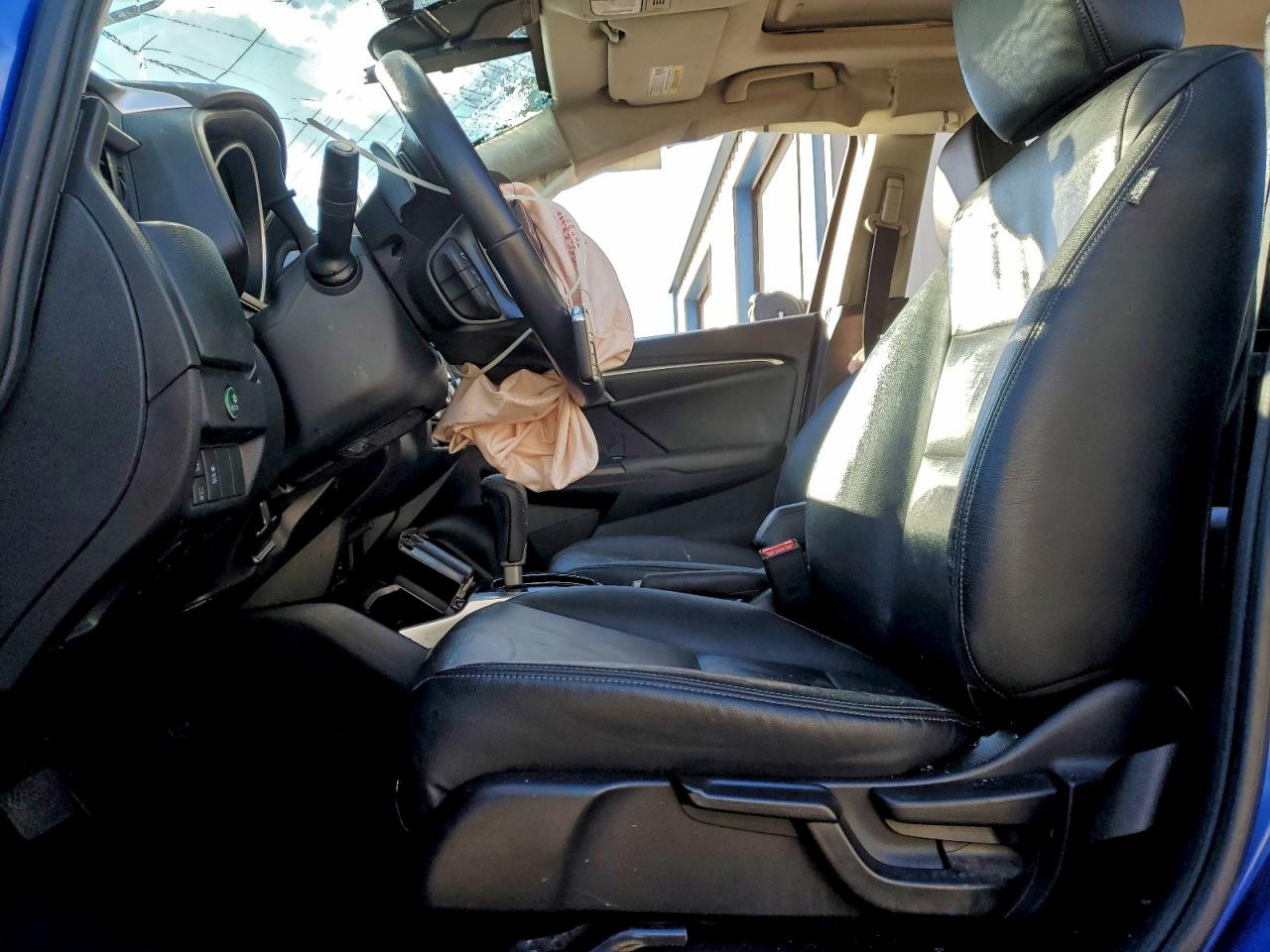 2018 Honda Fit Ex VIN: 3HGGK5H0XJM718312 Lot: 92759515