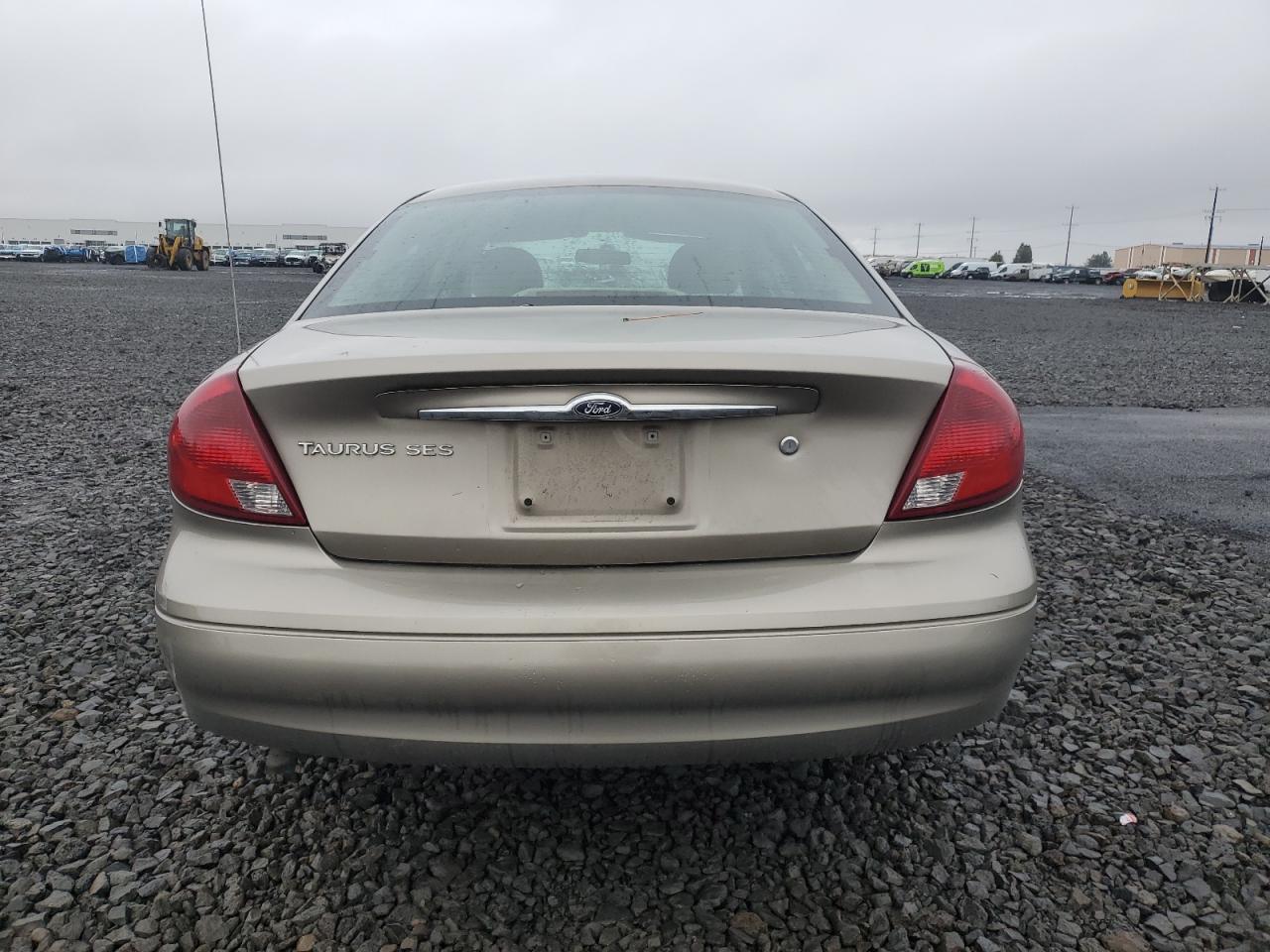 2003 Ford Taurus Ses VIN: 1FAFP55U73G262100 Lot: 92924685