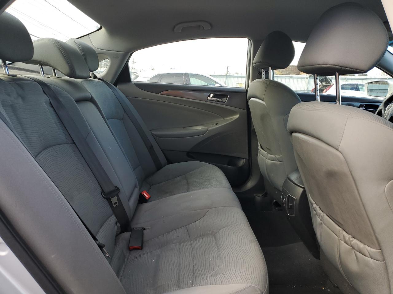 2013 Hyundai Sonata Hybrid VIN: KMHEC4A4XDA074561 Lot: 93371055