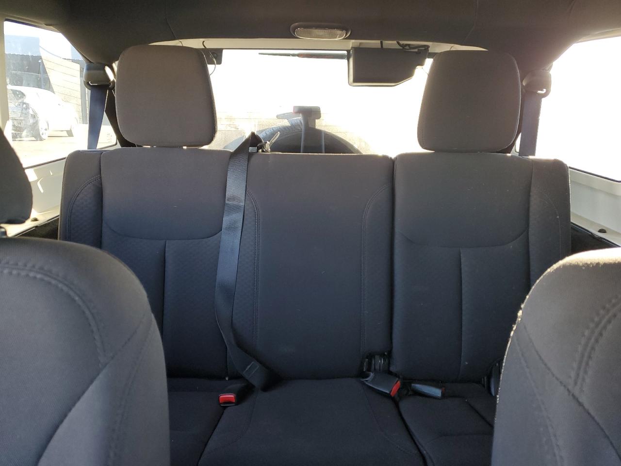 2015 Jeep Wrangler Unlimited Sport VIN: 1C4BJWDG9FL652669 Lot: 93377555