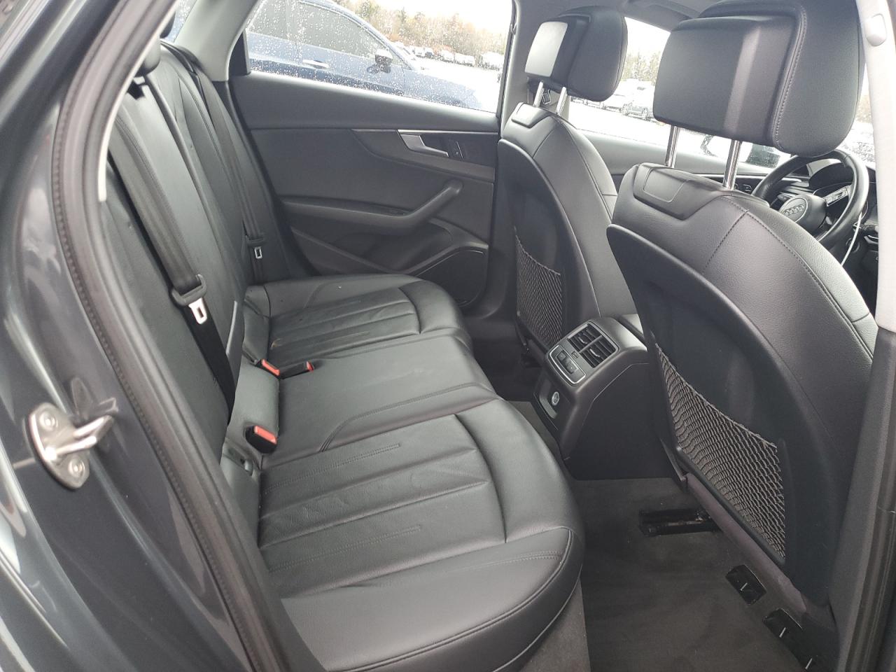 2017 Audi A4 Premium VIN: WAUANAF45HN046456 Lot: 91285615