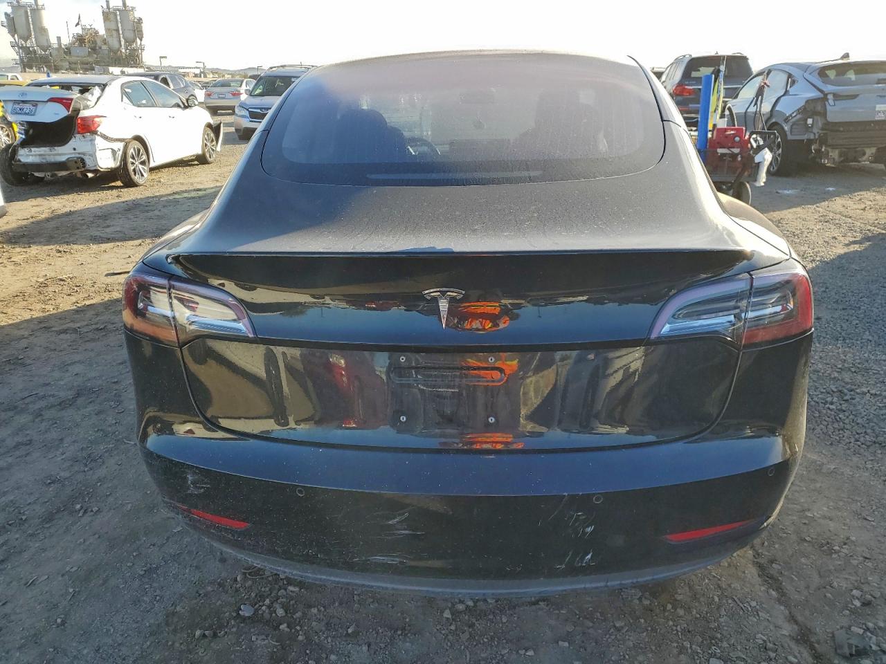 2018 Tesla Model 3 VIN: 5YJ3E1EA5JF042382 Lot: 94410295