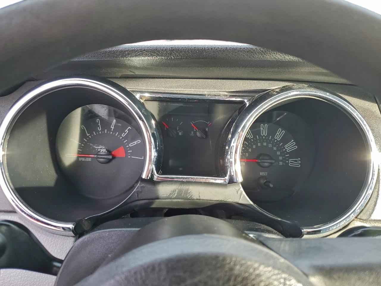 2007 Ford Mustang VIN: 1ZVFT80N075273431 Lot: 94418935