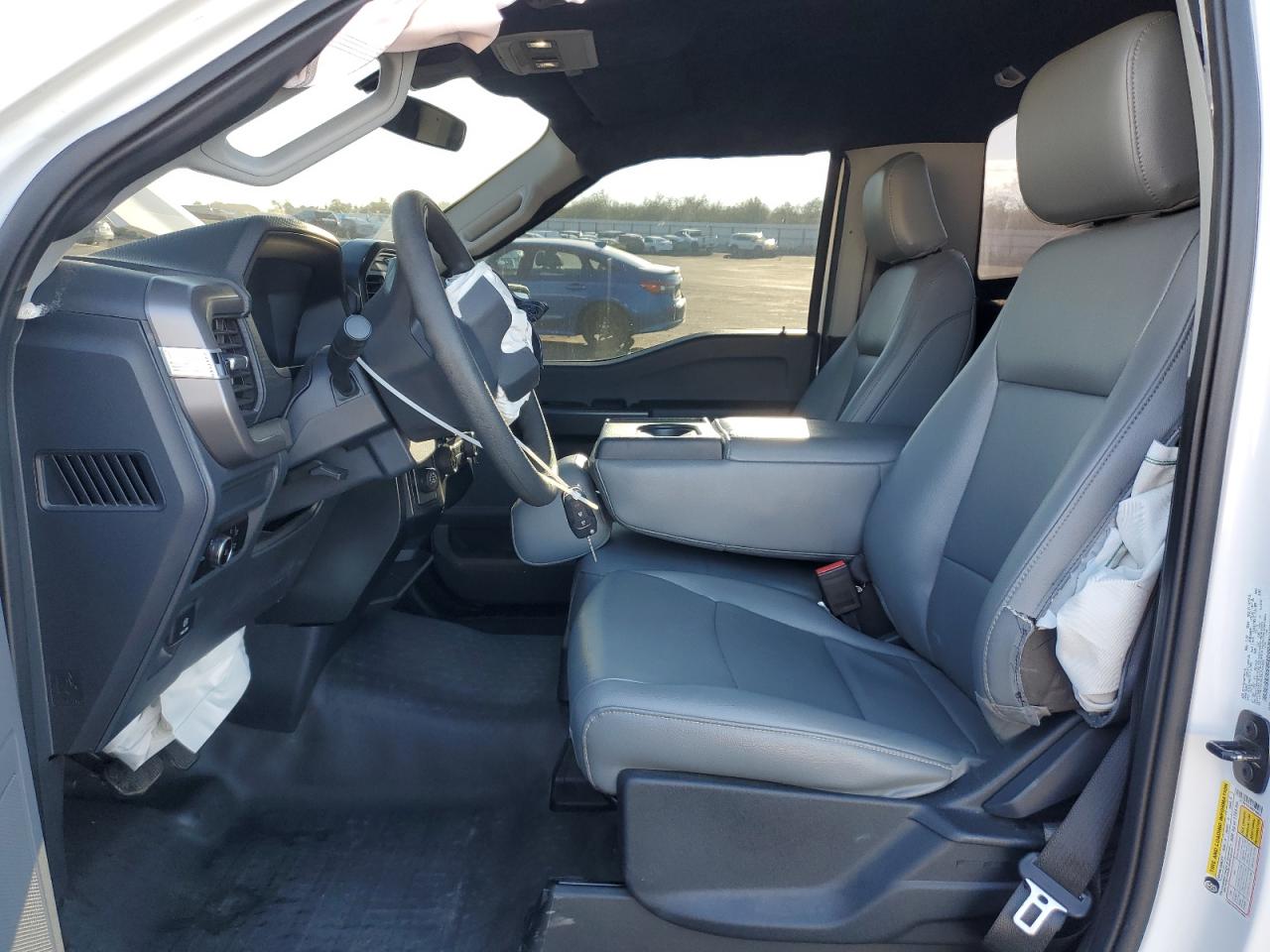 2024 Ford F150 Xl VIN: 1FTMF1K5XRKF44652 Lot: 93380485