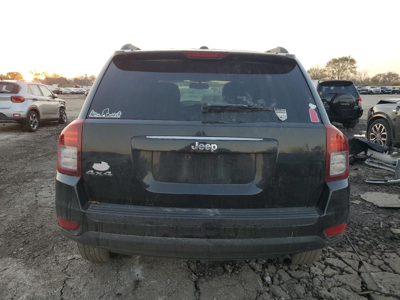 2017 Jeep Compass Sport VIN: 1C4NJDBB0HD104078 Lot: 92579355