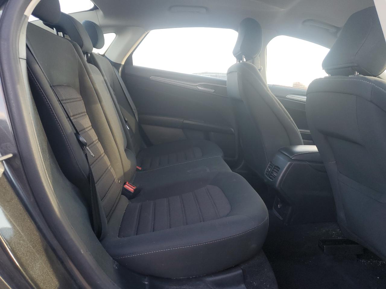 2020 Ford Fusion Se VIN: 3FA6P0HD3LR255801 Lot: 91097045