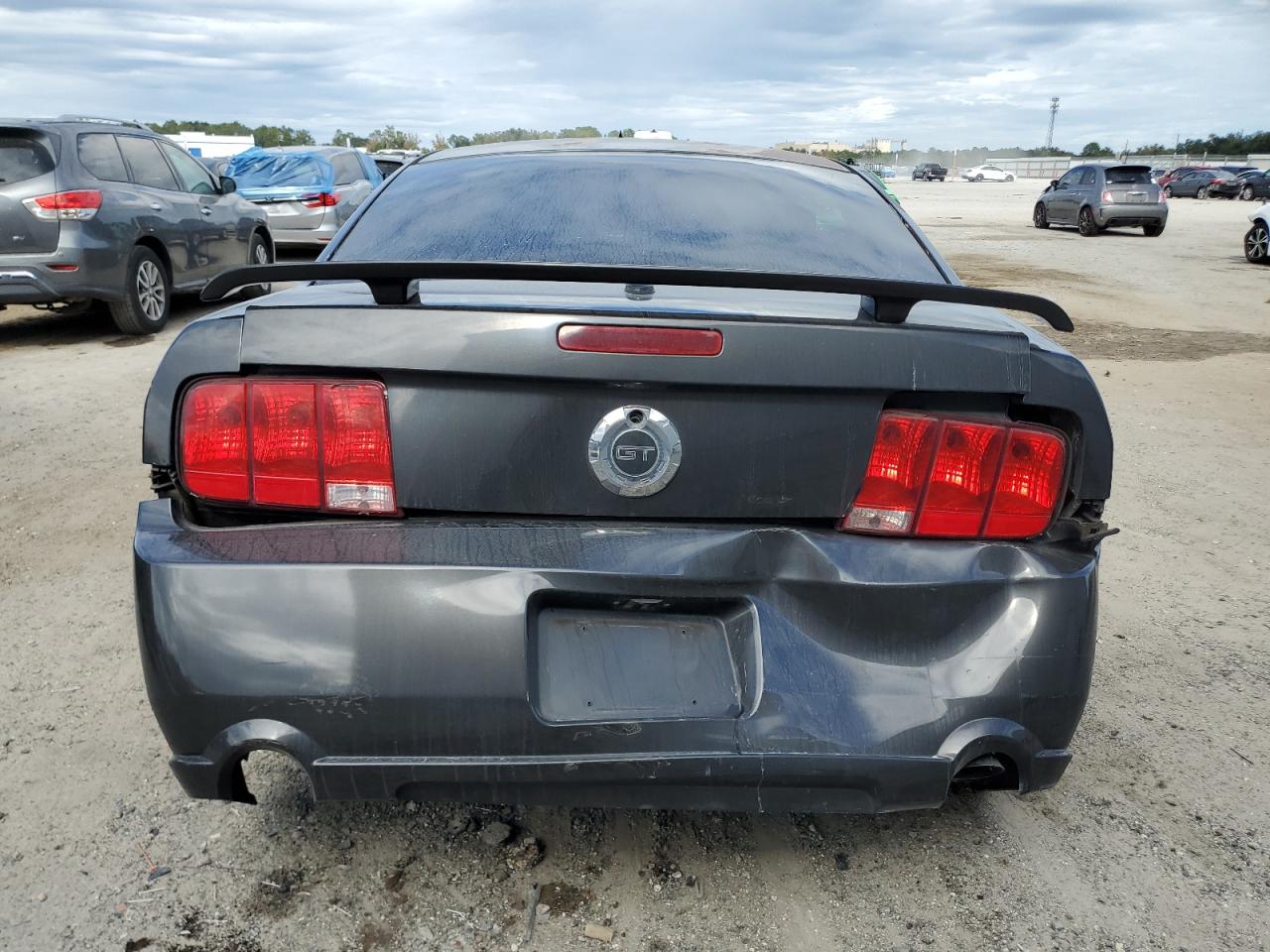 2007 Ford Mustang Gt VIN: 1ZVHT82H175325343 Lot: 92037125