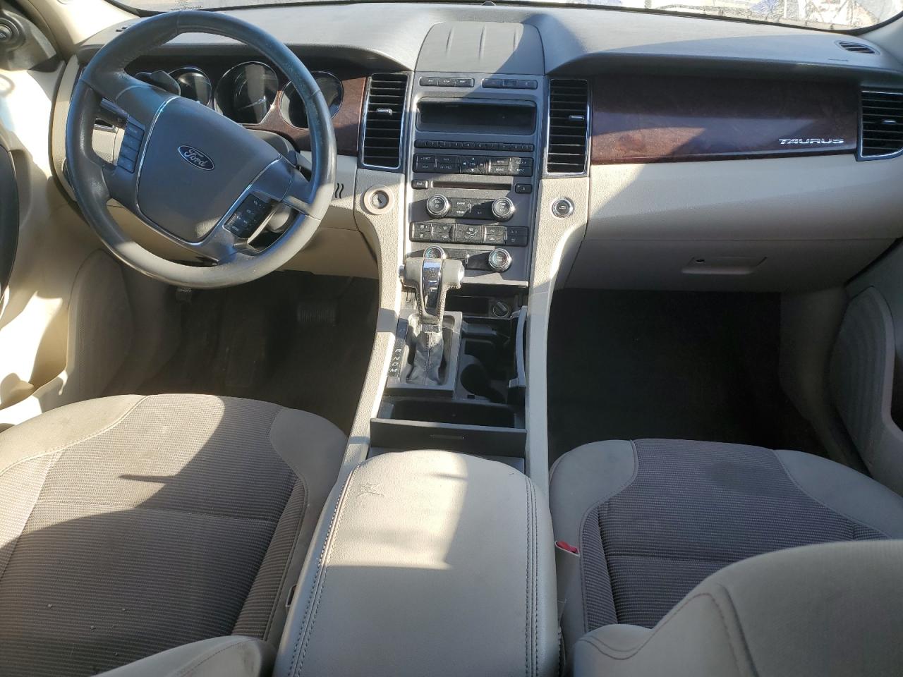 2010 Ford Taurus Sel VIN: 1FAHP2EW0AG103988 Lot: 85437205