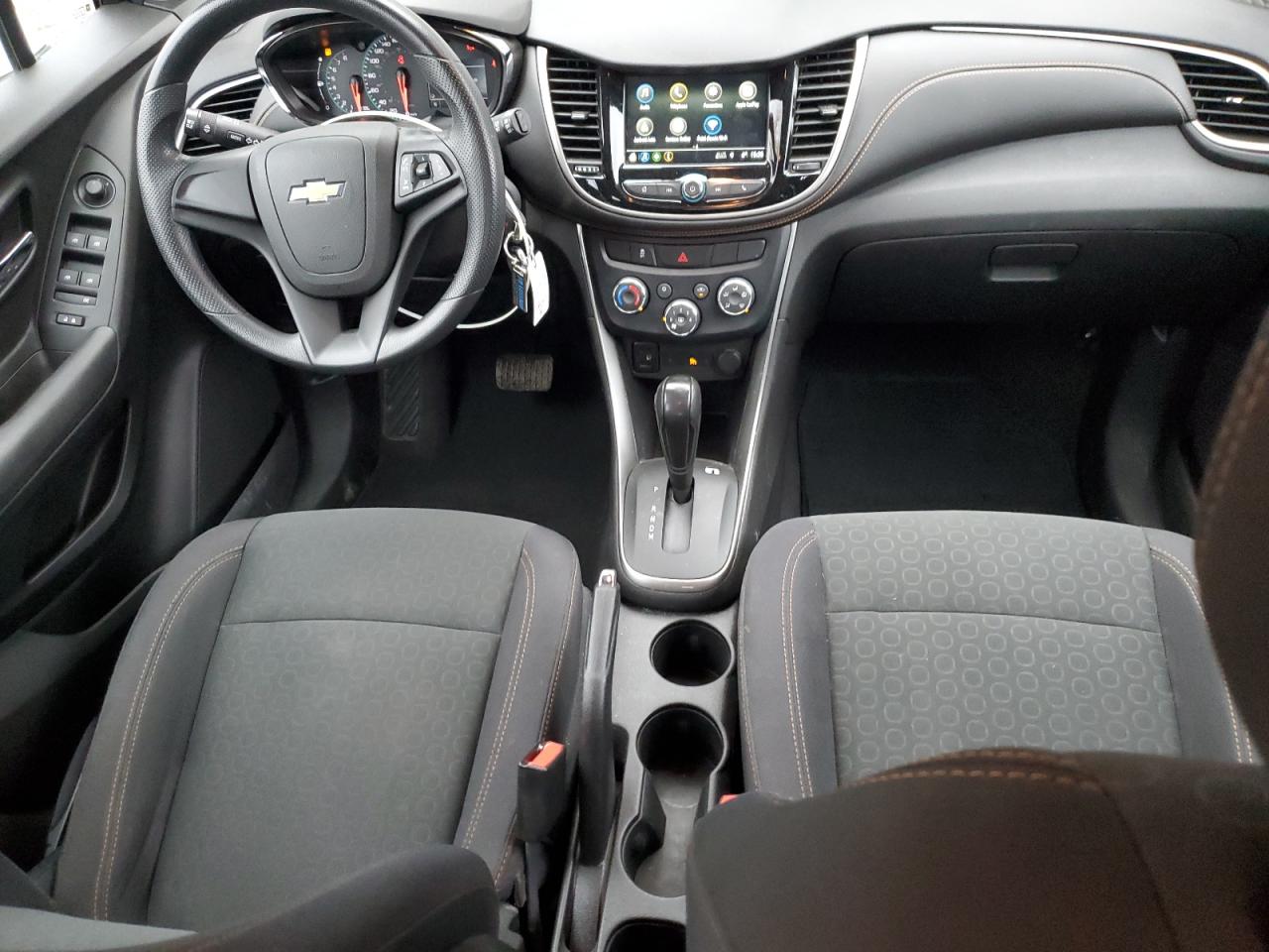 2018 Chevrolet Trax Ls VIN: 3GNCJNSB8JL393599 Lot: 92200945