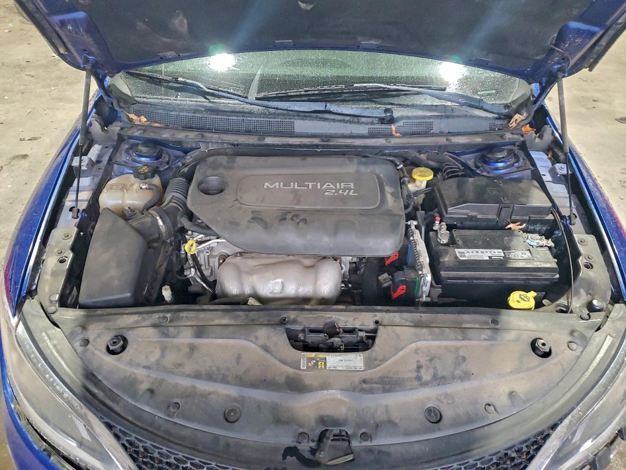 2015 Chrysler 200 Limited VIN: 1C3CCCAB7FN625193 Lot: 94159365