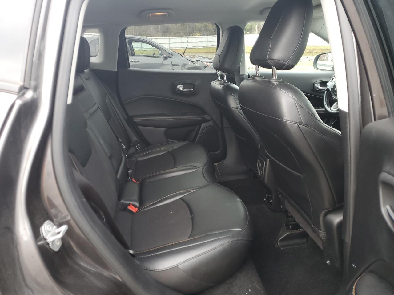 2019 Jeep Compass Latitude VIN: 3C4NJDBB8KT847721 Lot: 92528105