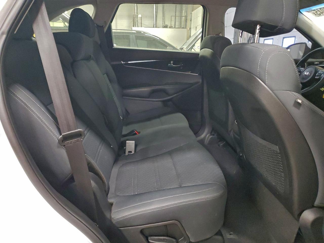 2017 Kia Sorento Lx VIN: 5XYPG4A32HG255216 Lot: 90445045