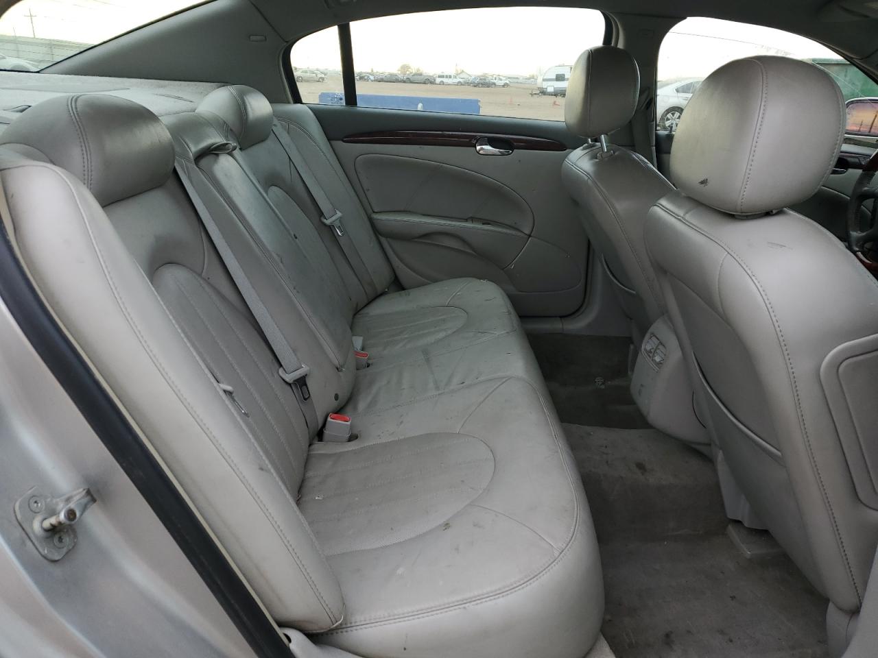 2008 Buick Lucerne Cxl VIN: 1G4HD57218U141137 Lot: 92701275