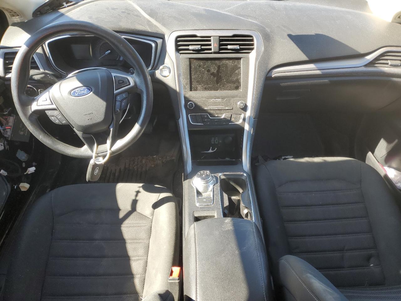 2020 Ford Fusion Se VIN: 3FA6P0T9XLR236519 Lot: 86825215