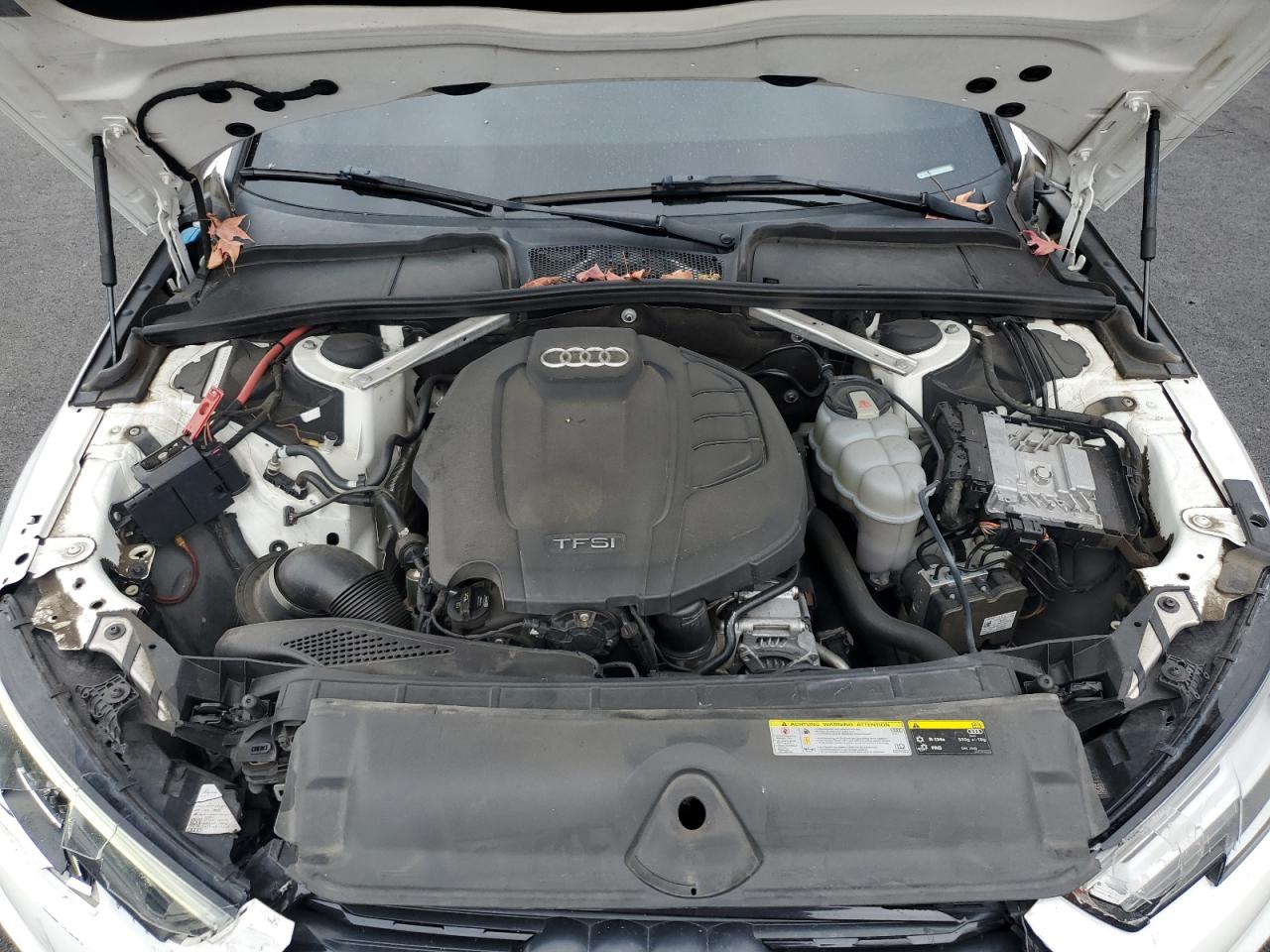 2017 Audi A4 Premium Plus VIN: WAUENAF43HA142014 Lot: 92274435