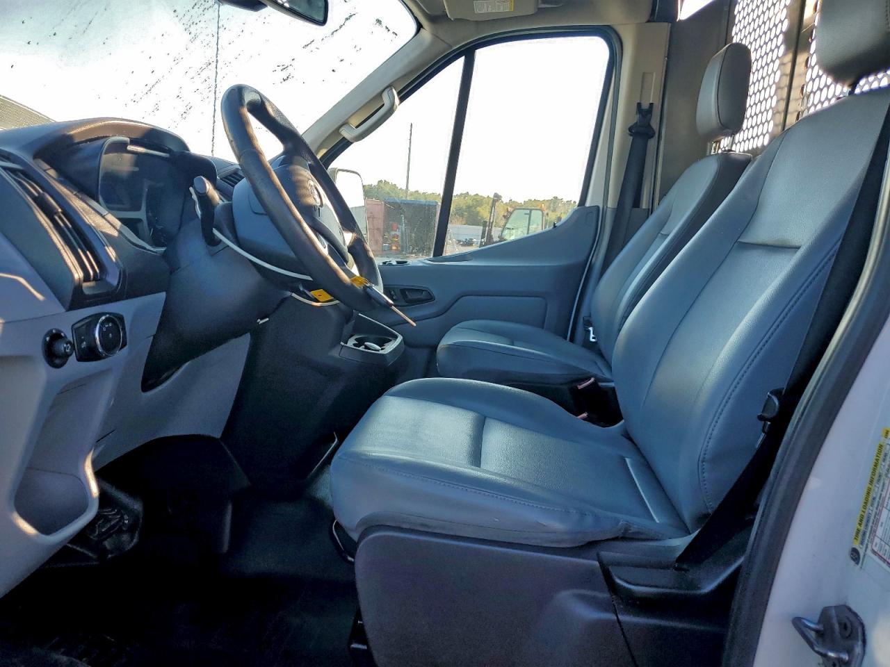 2017 Ford Transit T-250 VIN: 1FTYR2XM3HKA58360 Lot: 94415625