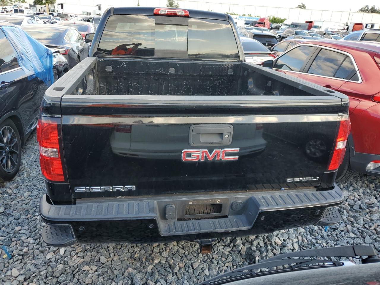 2014 GMC Sierra K1500 Denali VIN: 3GTU2WECXEG465163 Lot: 89810385