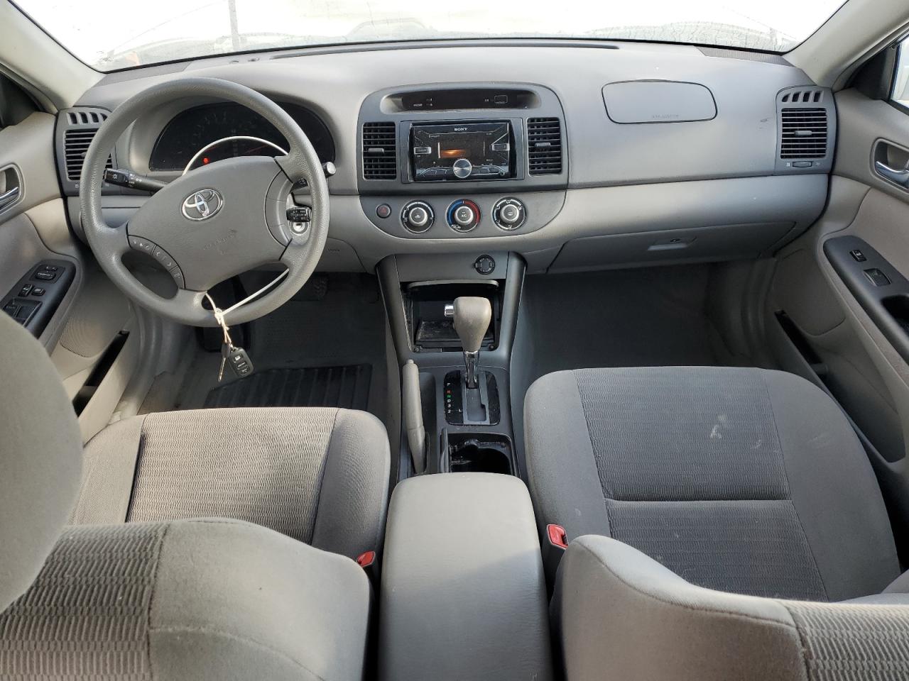 2005 Toyota Camry Le VIN: 4T1BE30K45U941458 Lot: 92069015