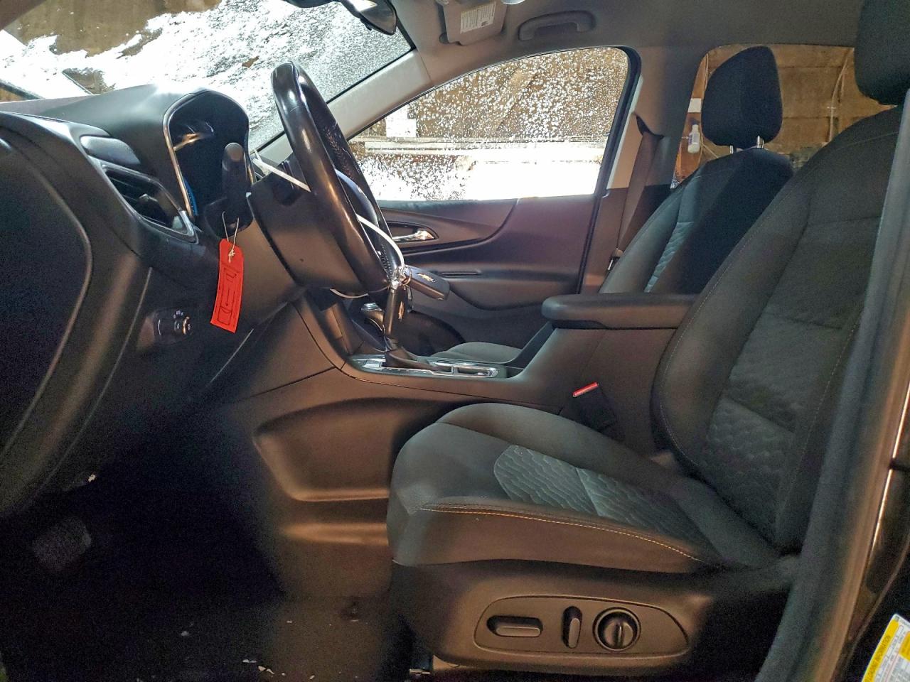 2018 Chevrolet Equinox Lt VIN: 2GNAXSEV2J6270900 Lot: 92795535