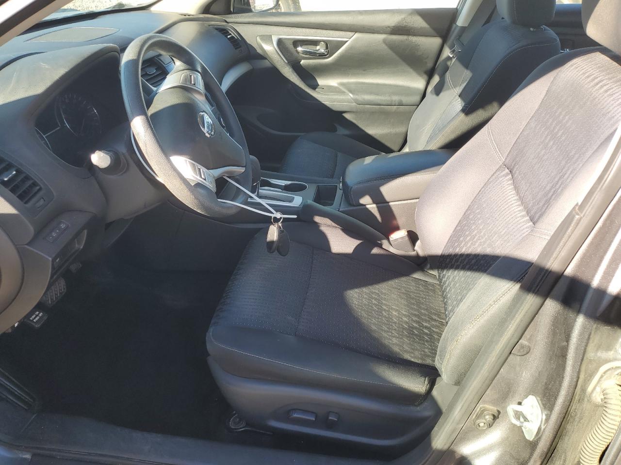 2017 Nissan Altima 2.5 VIN: 1N4AL3AP0HN303406 Lot: 92231145