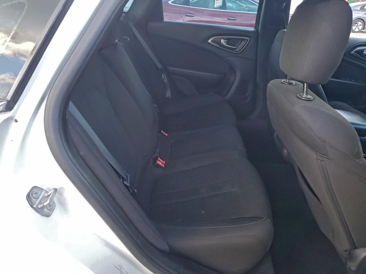 2015 Chrysler 200 Limited VIN: 1C3CCCAB0FN743909 Lot: 94634425