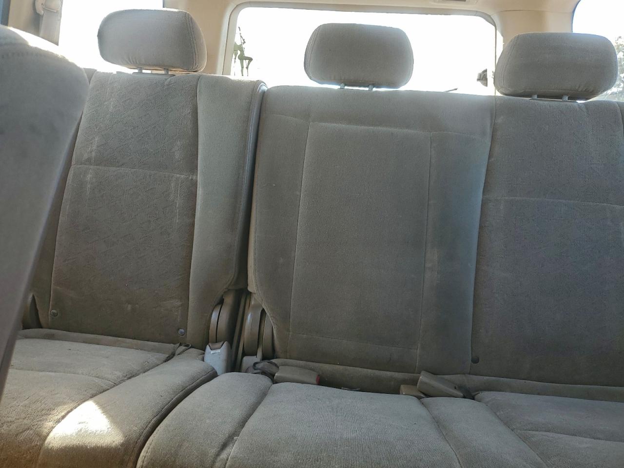 2004 Honda Pilot Lx VIN: 2HKYF181X4H605141 Lot: 93932195