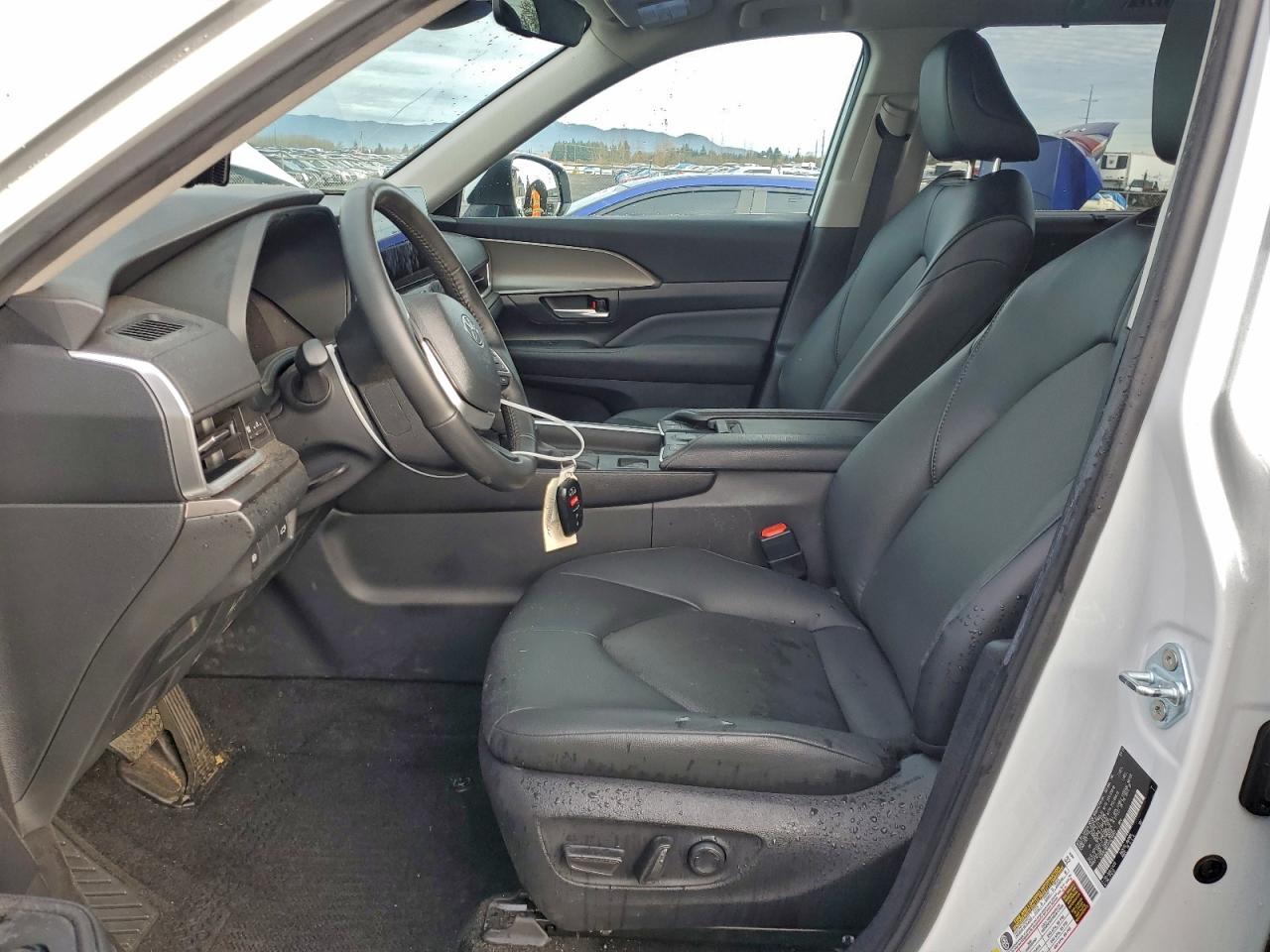 2024 Toyota Grand Highlander Xle VIN: 5TDACAB5XRS016887 Lot: 94303645