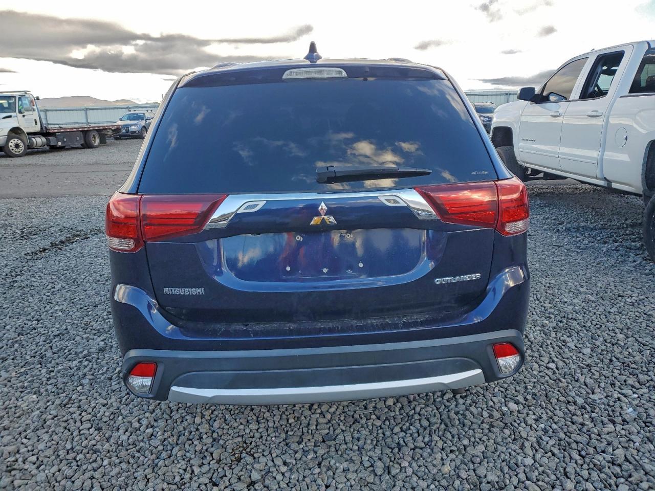 2018 Mitsubishi Outlander Se VIN: JA4AZ3A31JZ058176 Lot: 94074685