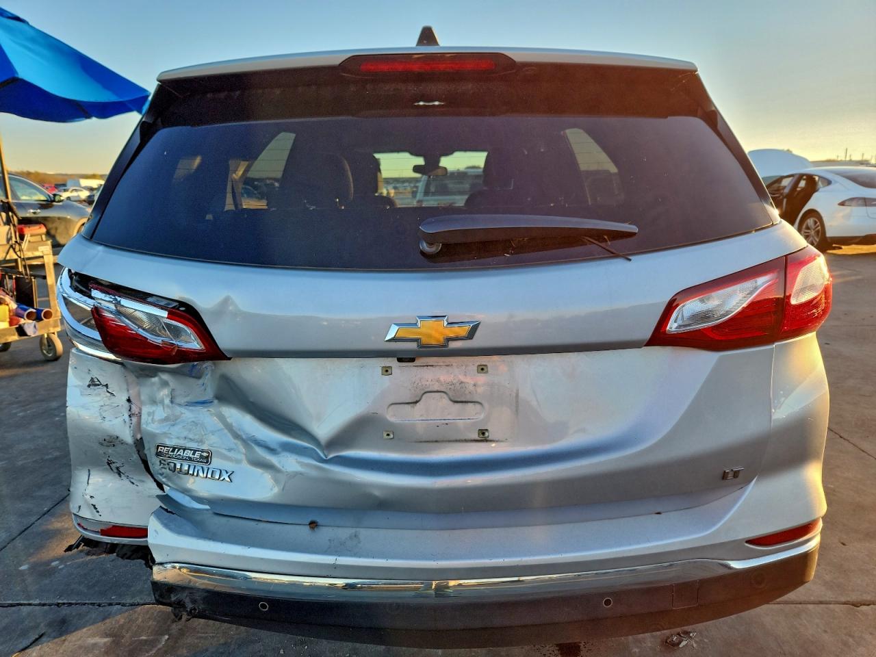 2019 Chevrolet Equinox Lt VIN: 2GNAXJEV9K6243964 Lot: 94163475