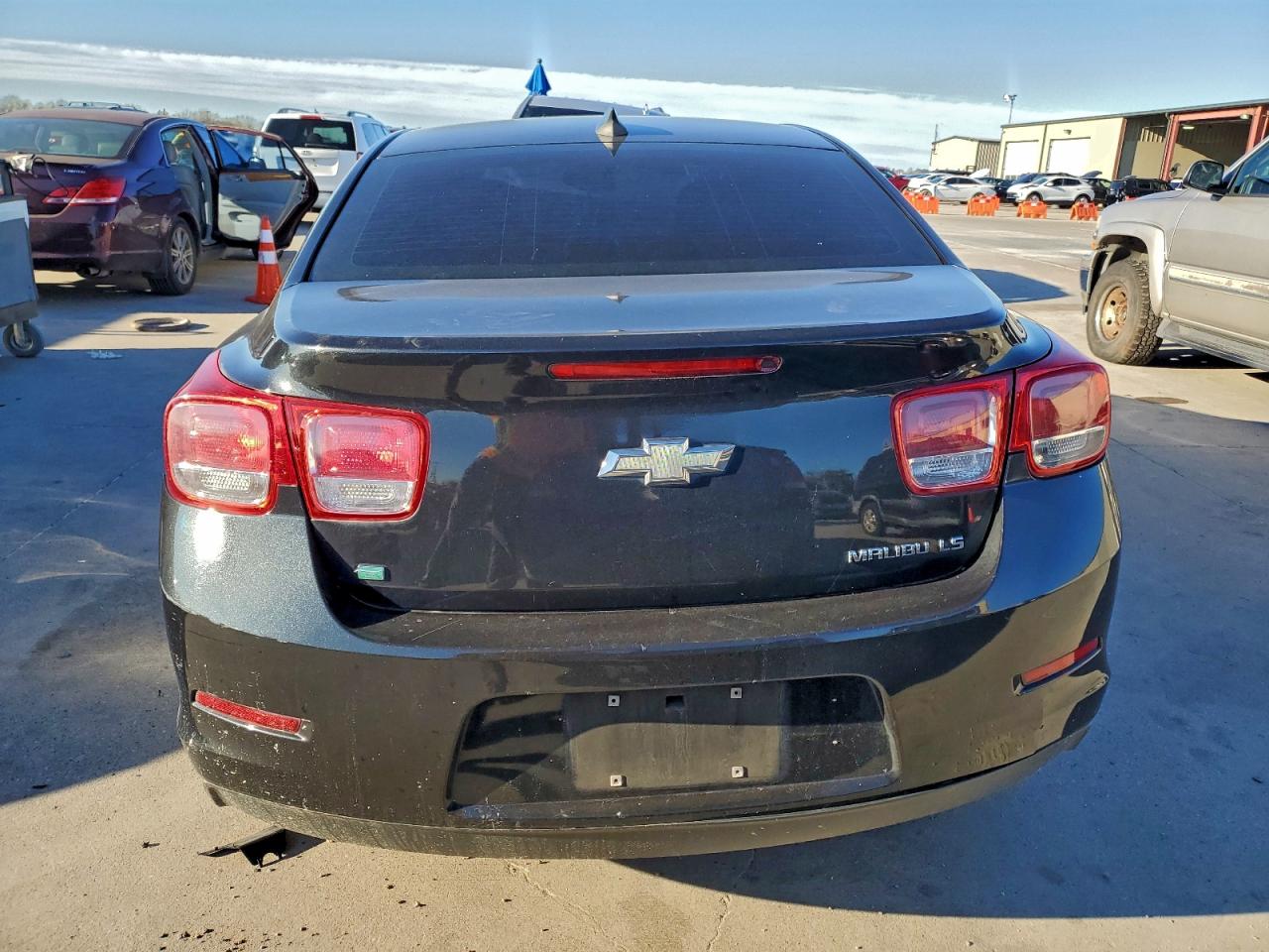 2015 Chevrolet Malibu Ls VIN: 1G11B5SL8FF172407 Lot: 93996435