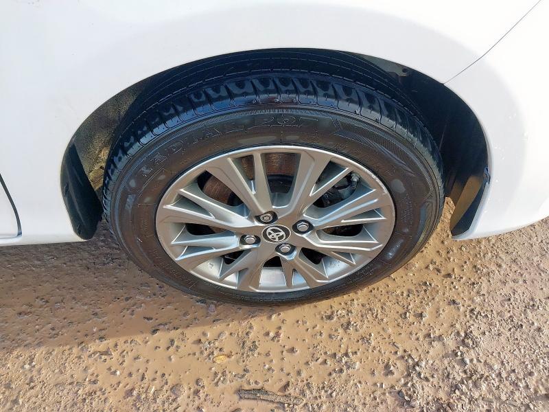 2017 TOYOTA YARIS 1.5 HYBRID ICON TECH 5DR CVT