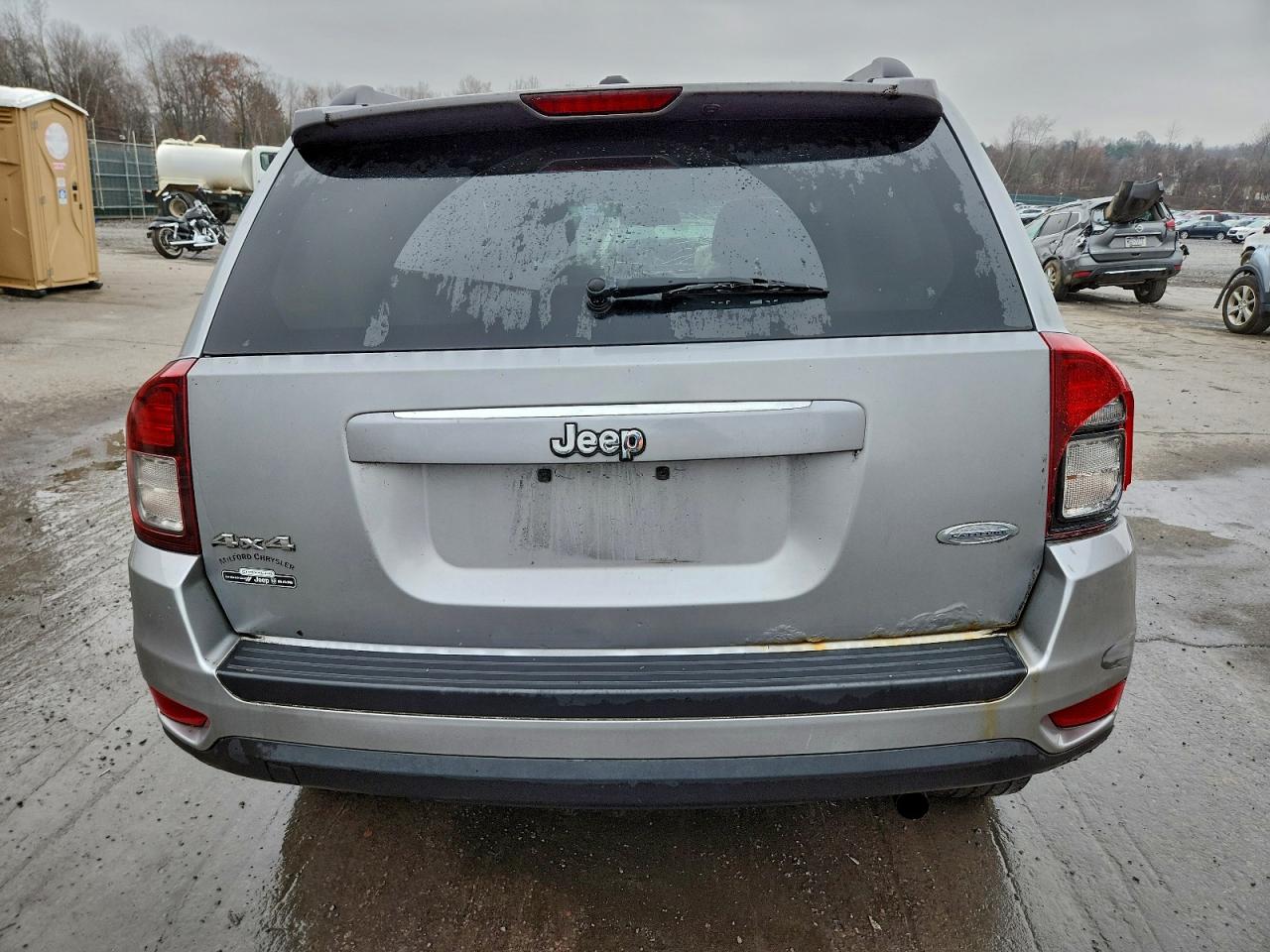 2017 Jeep Compass Latitude VIN: 1C4NJDEB2HD107835 Lot: 93828205