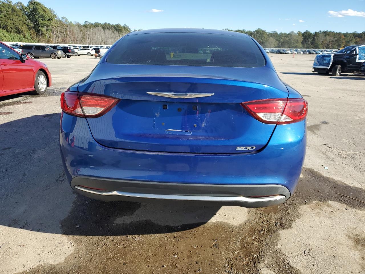 2015 Chrysler 200 Limited VIN: 1C3CCCAB4FN691104 Lot: 92025595