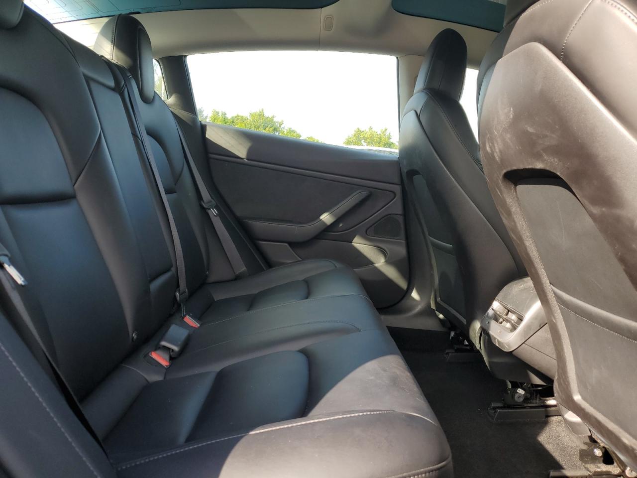 2019 Tesla Model 3 VIN: 5YJ3E1EA1KF306571 Lot: 91850485