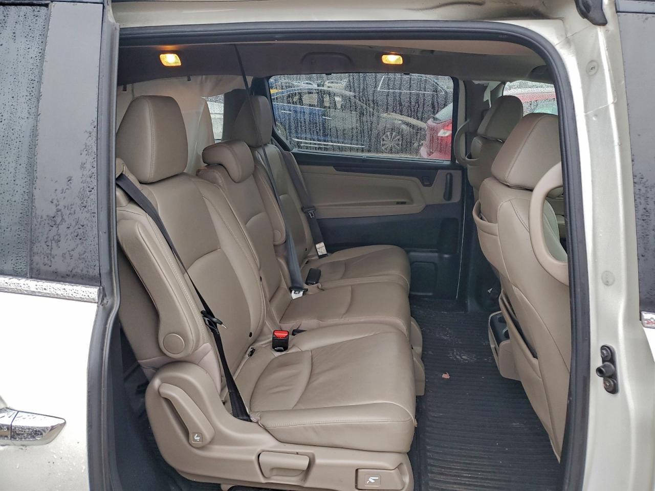 2018 Honda Odyssey Touring VIN: 5FNRL6H88JB053124 Lot: 93779525