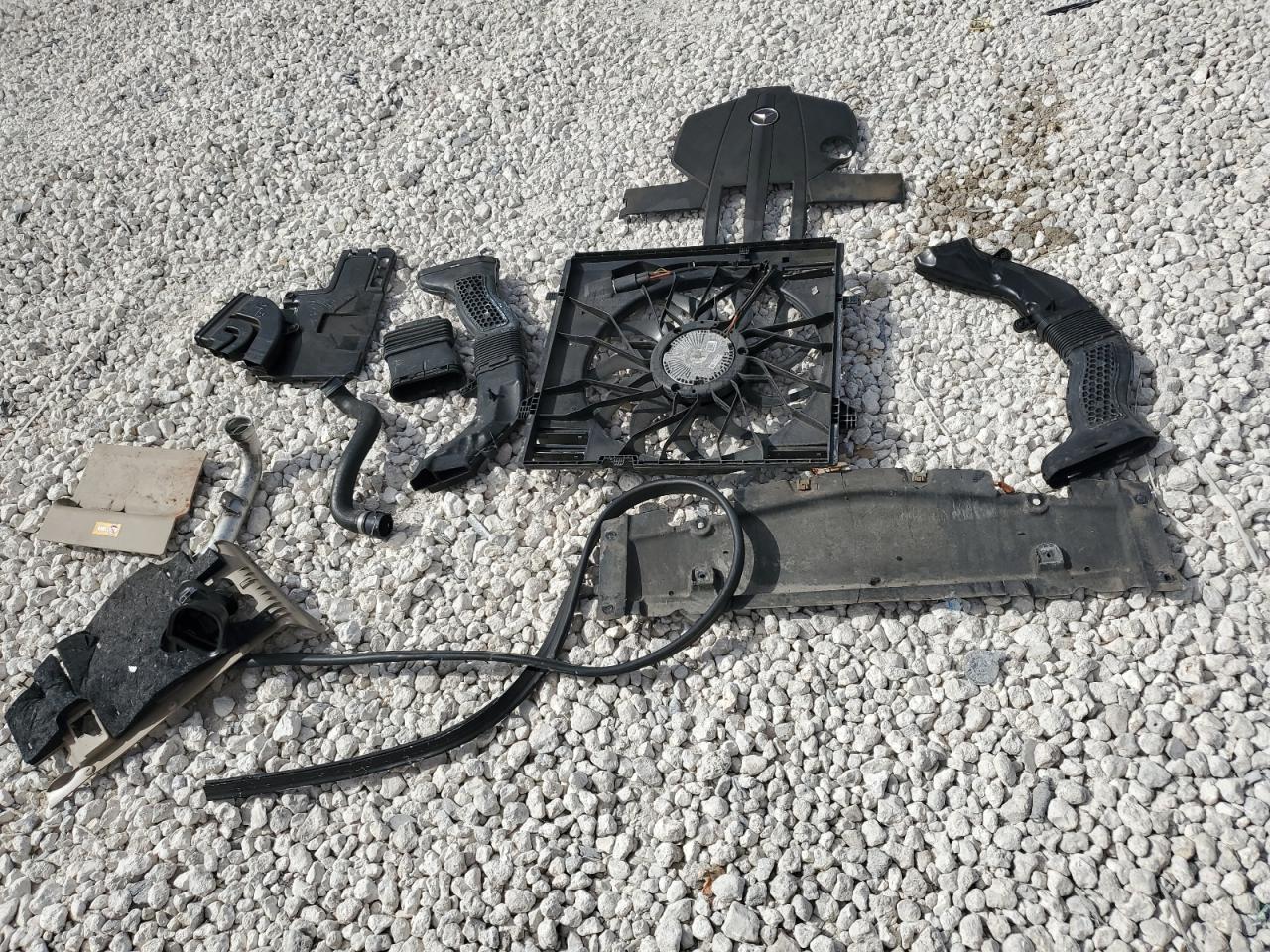 2016 Mercedes-Benz Gl 450 4Matic VIN: 4JGDF6EE7GA661595 Lot: 92918425