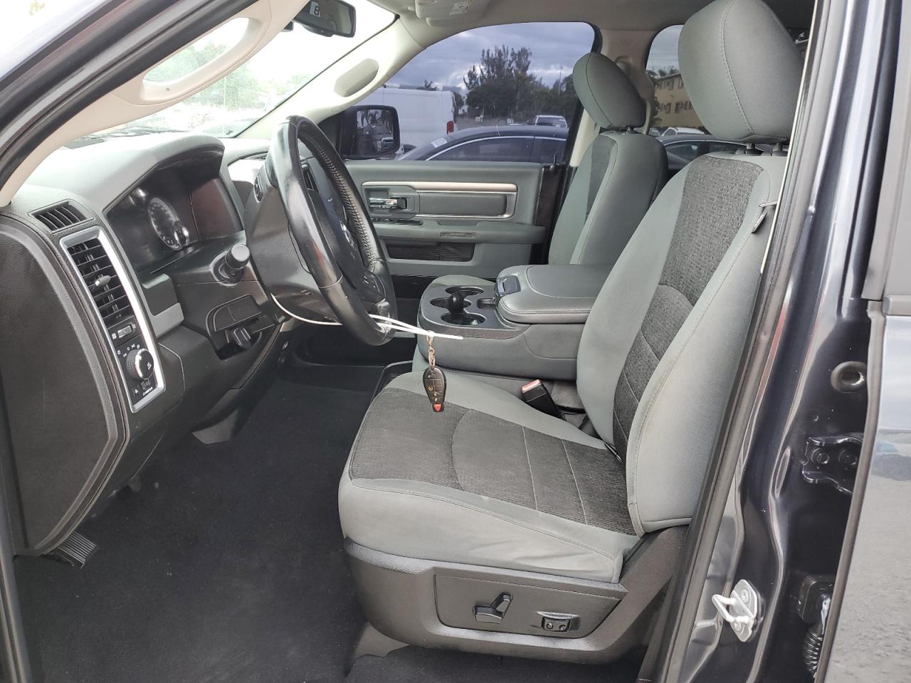 2019 Ram 1500 Classic Slt VIN: 1C6RR6TTXKS572486 Lot: 92816165