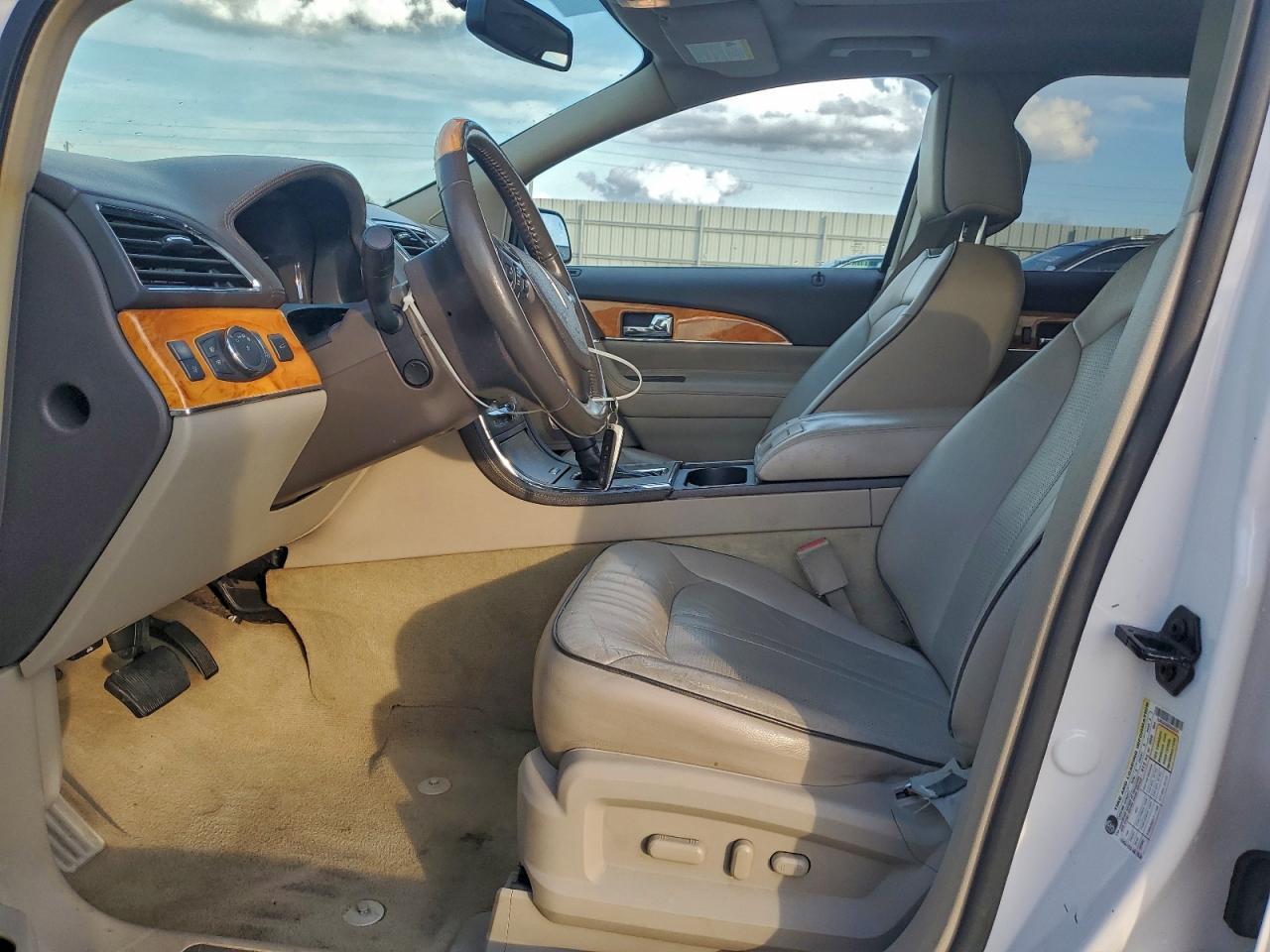 2012 Lincoln Mkx VIN: 2LMDJ8JK8CBL08324 Lot: 94574585